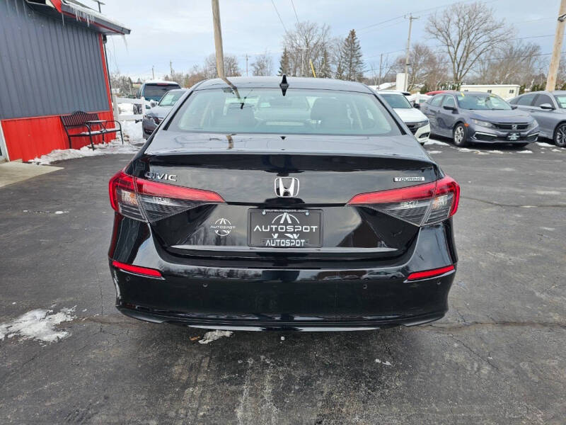 2022 Honda Civic Touring