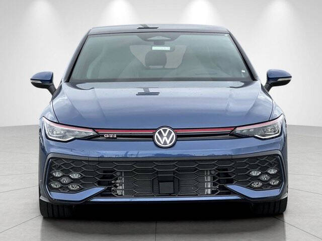 2026 Volkswagen Golf GTI Autobahn