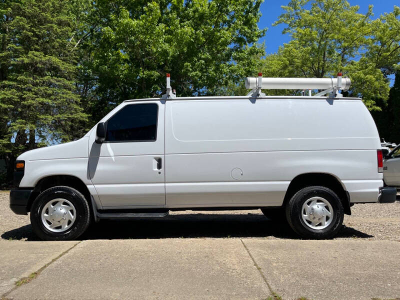 2014 Ford E-Series E-350 SD