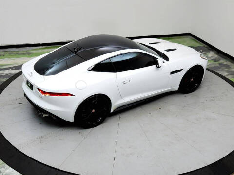 2015 Jaguar F-TYPE R