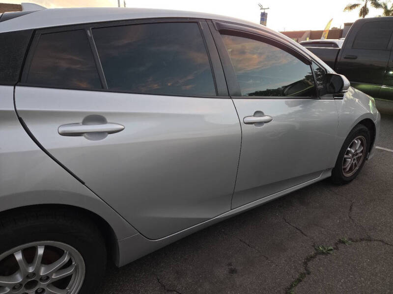 2016 Toyota Prius Two