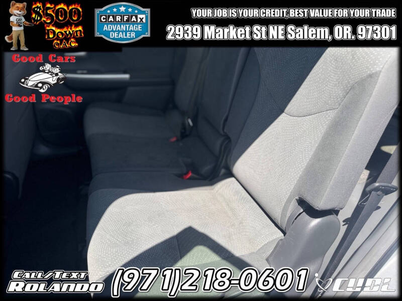 2012 Toyota Prius v Five