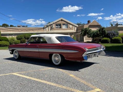 1961 Oldsmobile Starfire