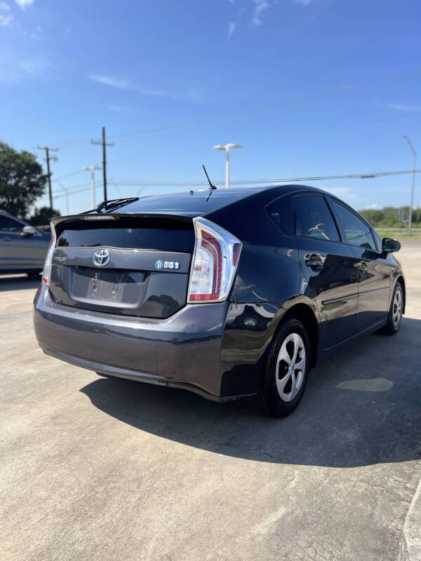 2015 Toyota Prius Two