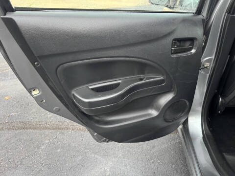 2015 Mitsubishi Mirage ES