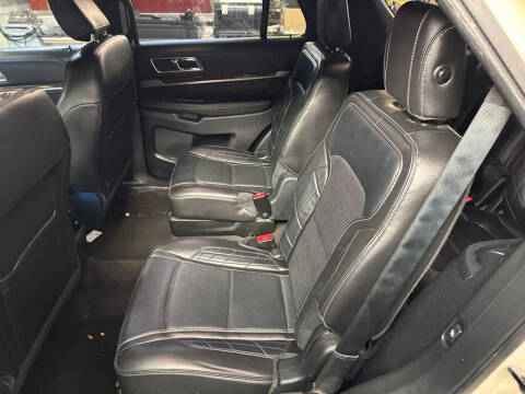 2018 Ford Explorer Platinum