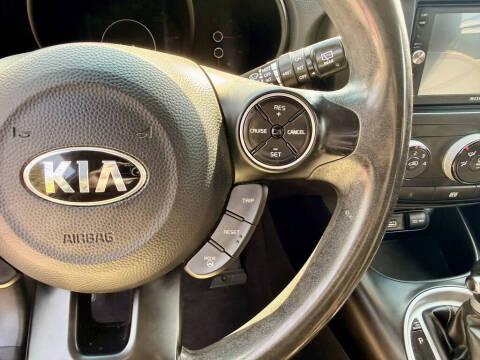 2015 Kia Soul +