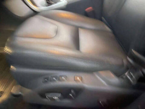 2016 Volvo XC60 T5 Drive-E Premier