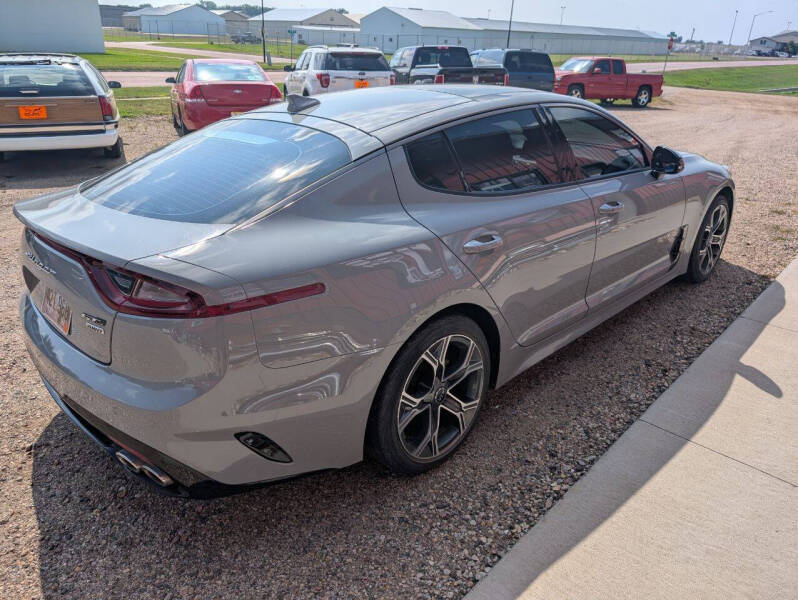 2021 Kia Stinger GT-Line