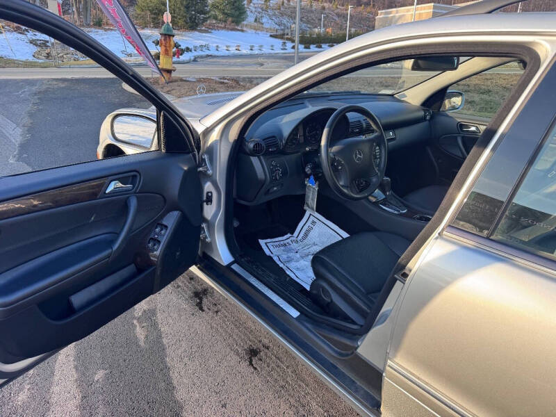 2005 Mercedes-Benz C-Class C 240 4MATIC