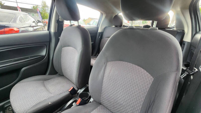 2020 Mitsubishi Mirage ES