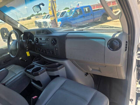 2014 Ford E-Series E-150