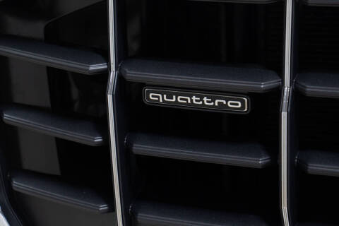 2019 Audi Q8 quattro Premium 55 TFSI