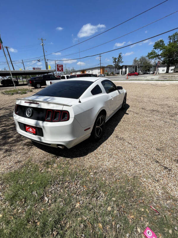 2013 Ford Mustang V6 Premium