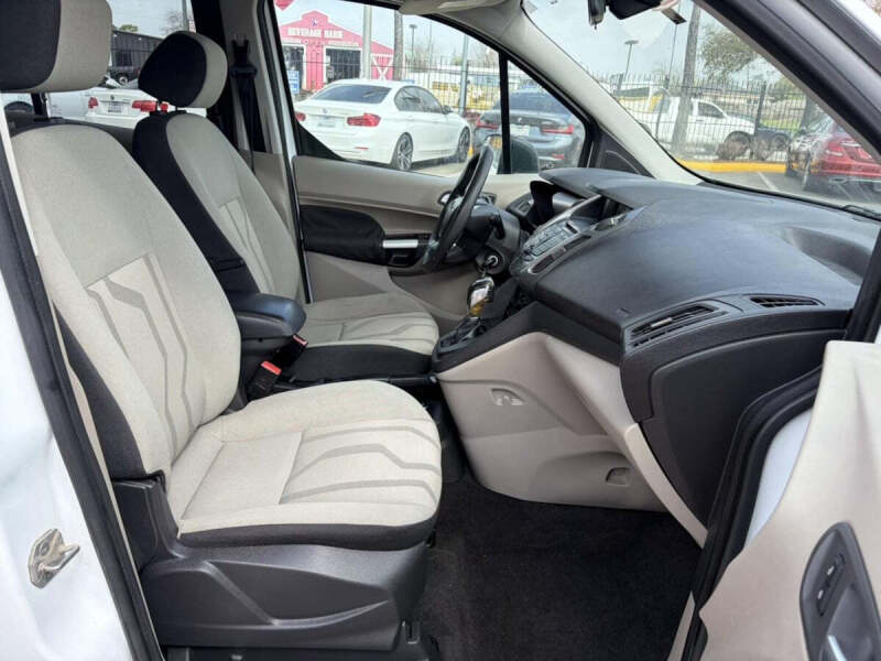 2015 Ford Transit Connect XLT