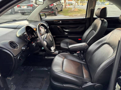 2009 Volkswagen New Beetle Base PZEV