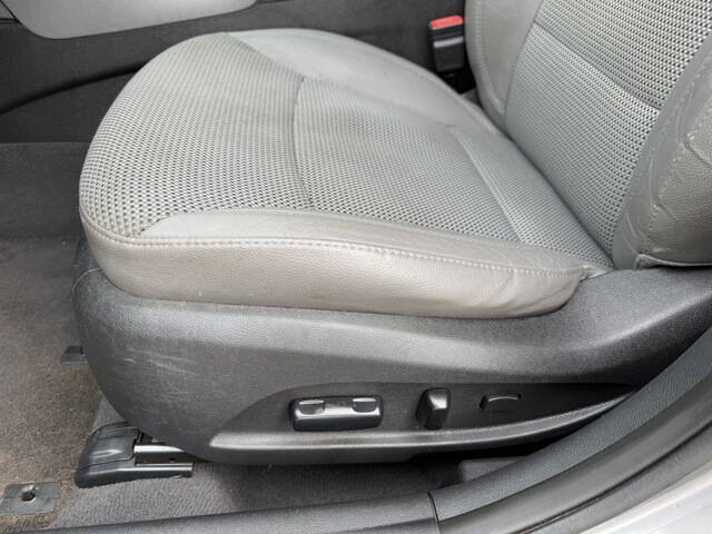 2011 Hyundai Sonata SE 2.0T