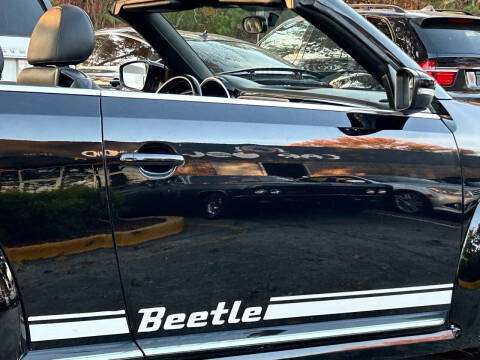 2013 Volkswagen Beetle Convertible 2.5L 50s Edition