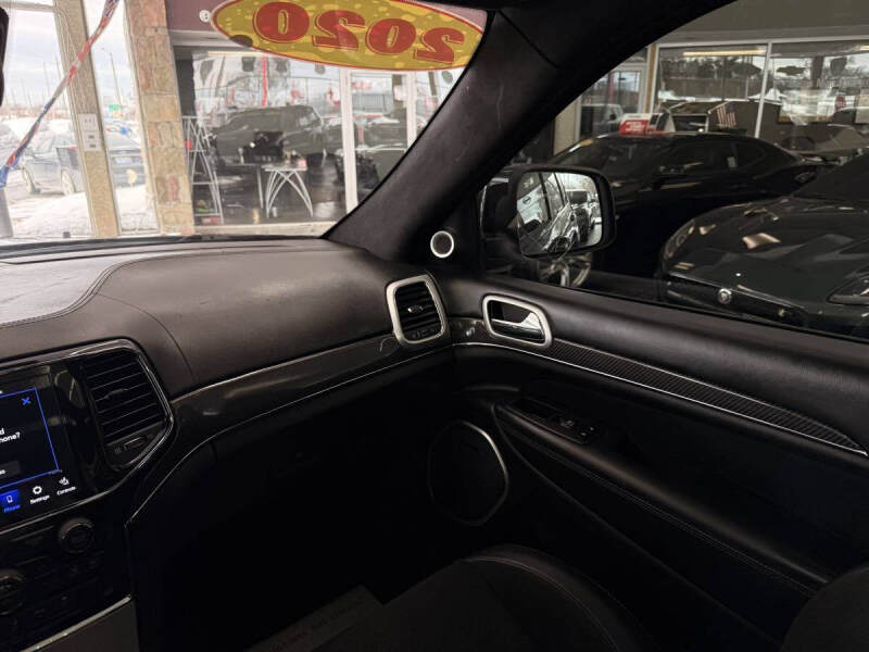 2020 Jeep Grand Cherokee SRT