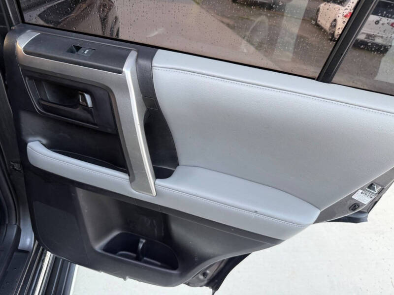 2012 Toyota 4Runner SR5