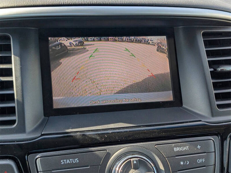 2015 Nissan Pathfinder