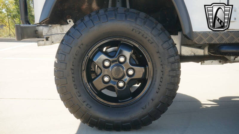 1986 Land Rover Defender