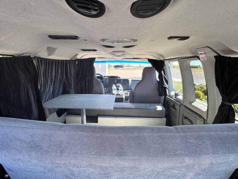 2013 Ford E-Series E-150 XLT