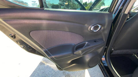 2015 Nissan Versa 1.6 SV