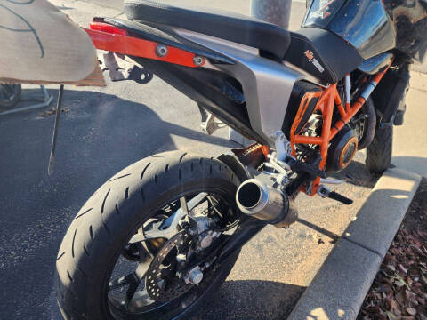 2013 KTM 690 Duke
