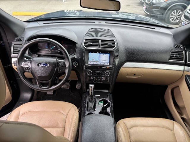 2017 Ford Explorer XLT