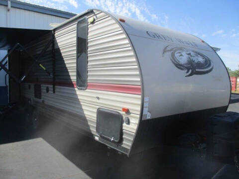 2018 Forest River Cherokee Grey Wolf limited 23M