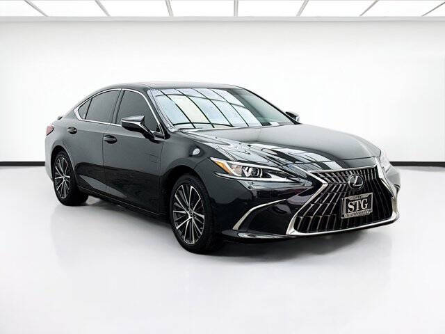 2024 Lexus ES 300h