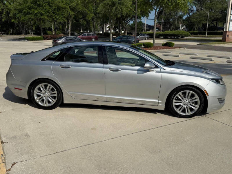2013 Lincoln MKZ