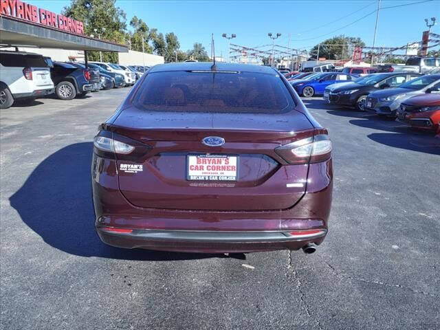 2013 Ford Fusion SE