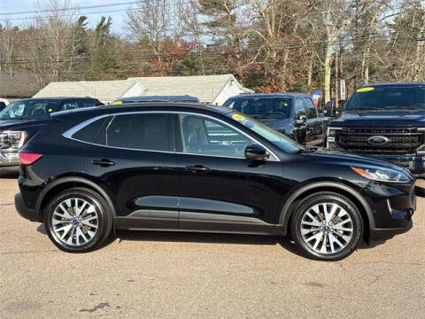 2020 Ford Escape Hybrid Titanium