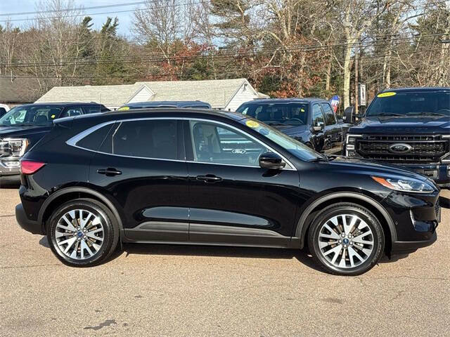 2020 Ford Escape Hybrid Titanium