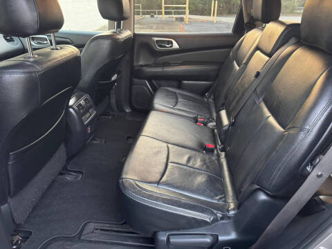 2018 Nissan Pathfinder S