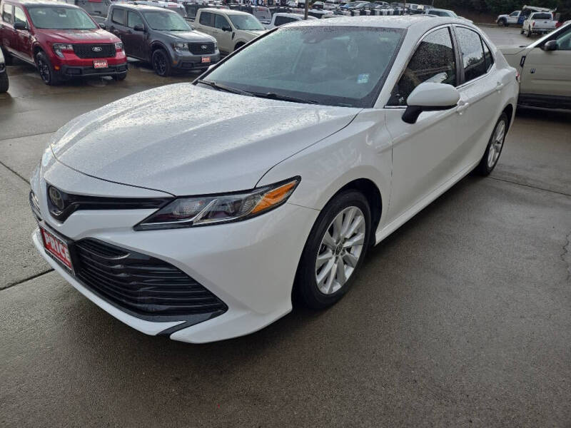 2020 Toyota Camry LE