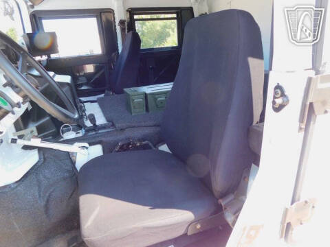 2008 AM General Hummer