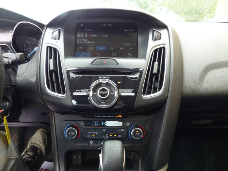 2017 Ford Focus SEL