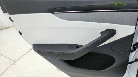 2026 Tesla Model Y Premium