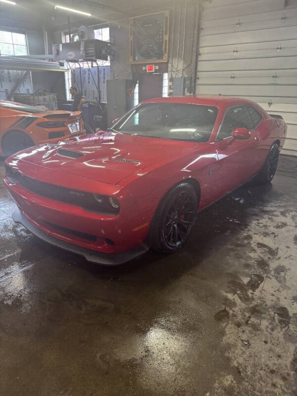 2015 Dodge Challenger SRT Hellcat