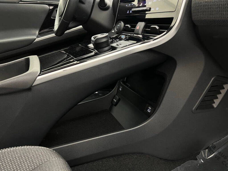 2023 Toyota bZ4X XLE