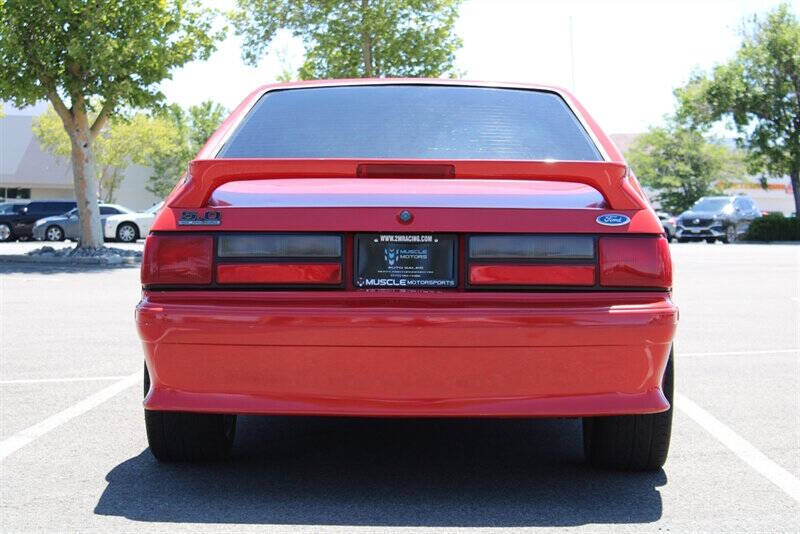 1990 Ford Mustang GT