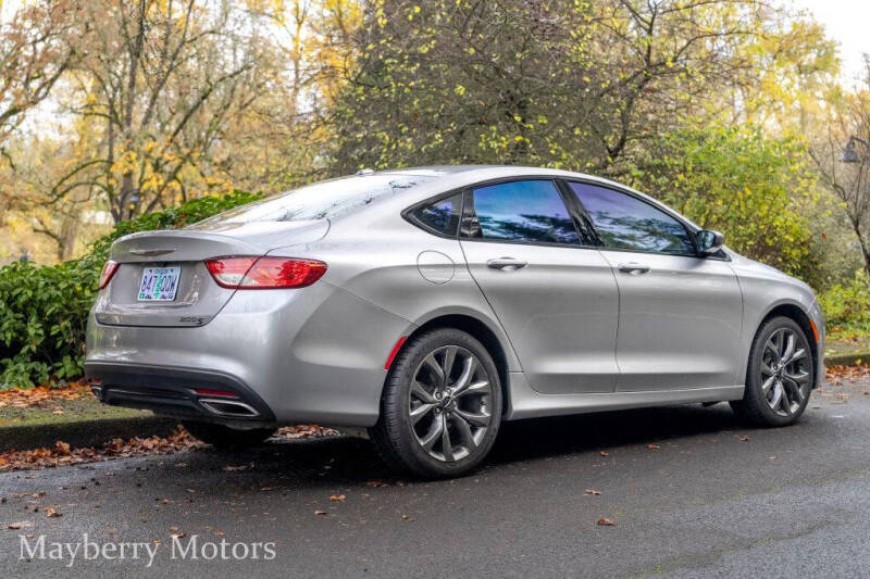 2015 Chrysler 200 S