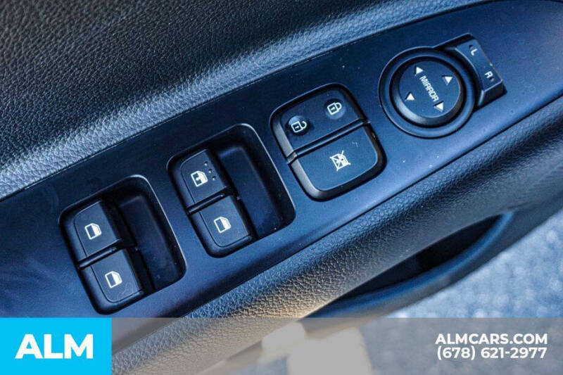 2021 Kia Rio 5-Door S