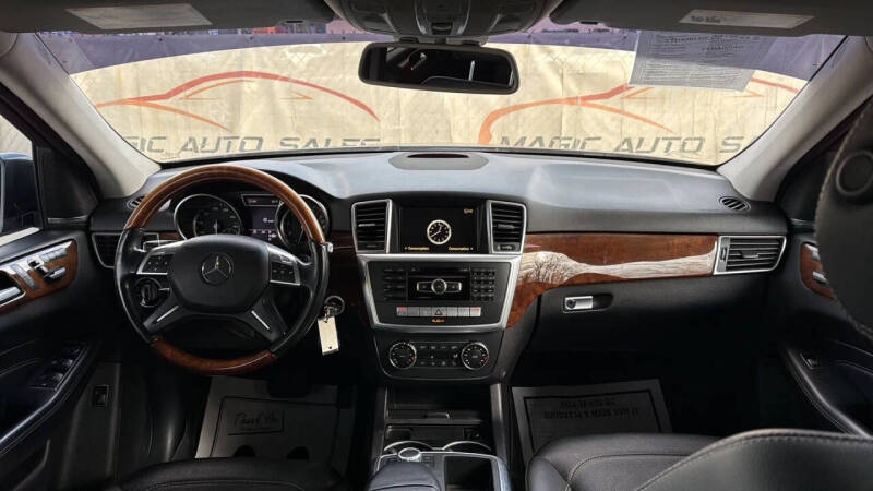 2012 Mercedes-Benz M-Class ML 550