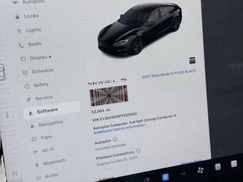 2023 Tesla Model S Plaid