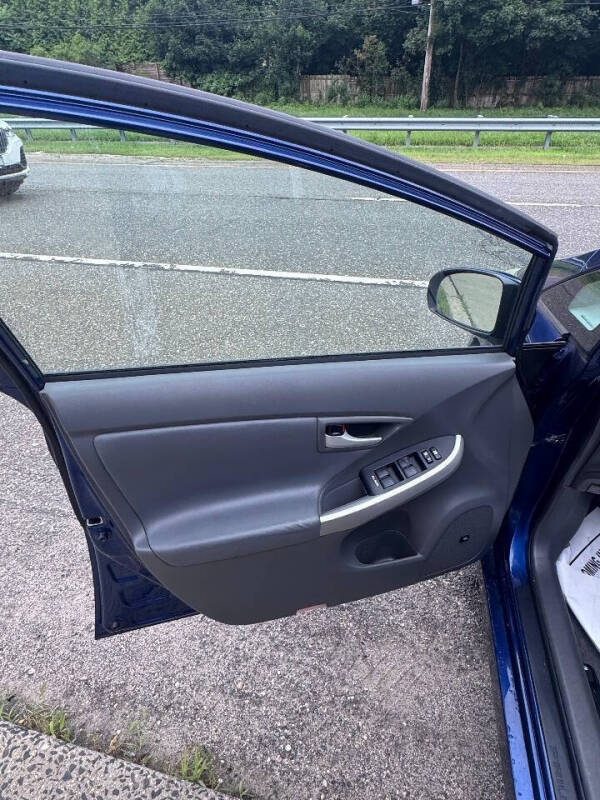 2010 Toyota Prius I