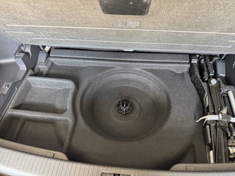 2024 Volkswagen Atlas SE 4Motion